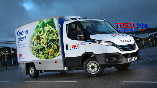 De Engelse supermarkt Tesco breidt hun elektrische thuisbezorgingsvloot uit met 151 IVECO eDaily voertuigen